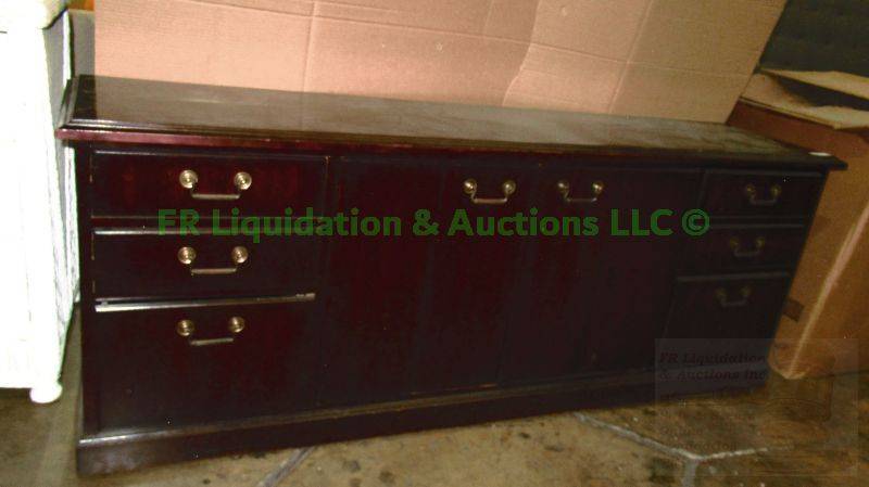 lot 97 image: Kimball door drawer storage credenza, 77 x 30 x 19