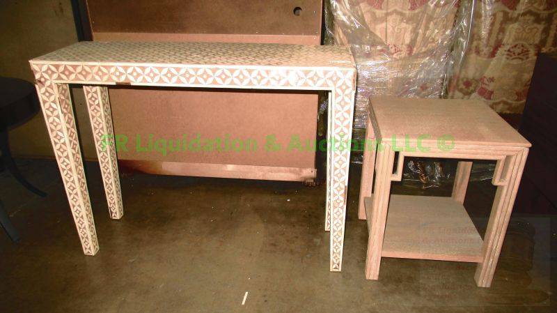 lot 197 image: Unique modern theme couch table 42 x 14 x 32 and occasional table