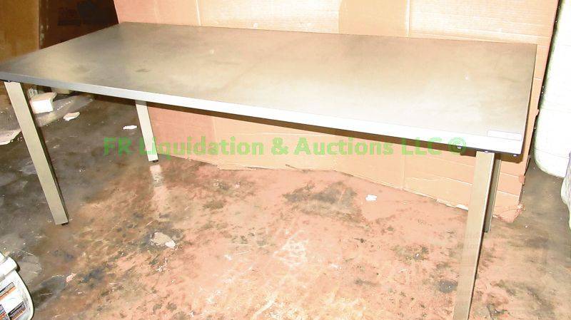 lot 209 image: Universal utility table with sub-shelf, 72 x 30 x 29