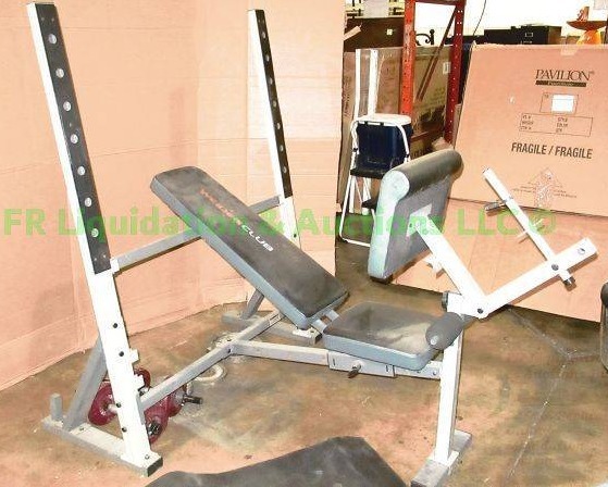 lot 240 image: Weider club weight training bench plus weights