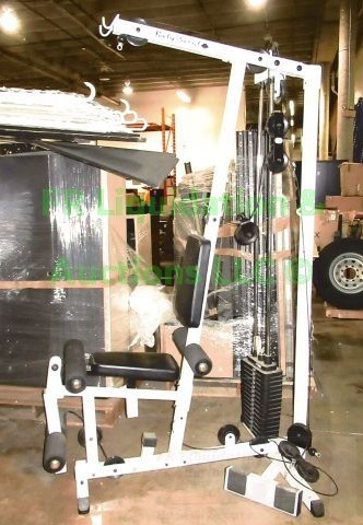 lot 252 image: Body Solid universal gym exercise station