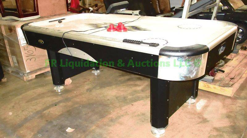 lot 258 image: DMI Sports air hockey table