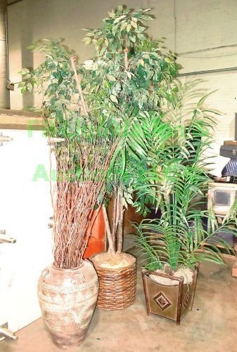 lot 262 image: Assorted artificial plants