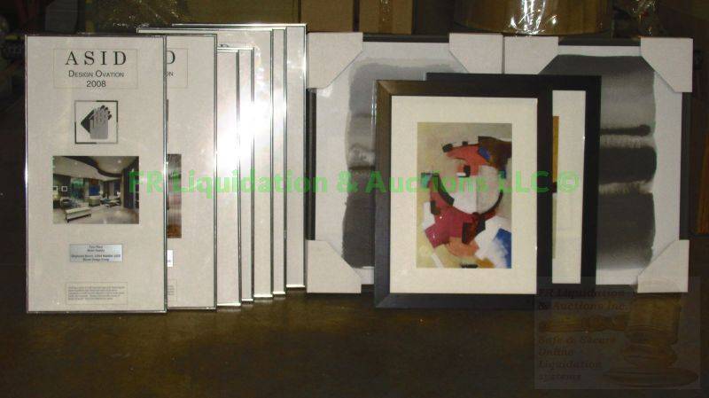 lot 263 image: Assorted picture frames and prints