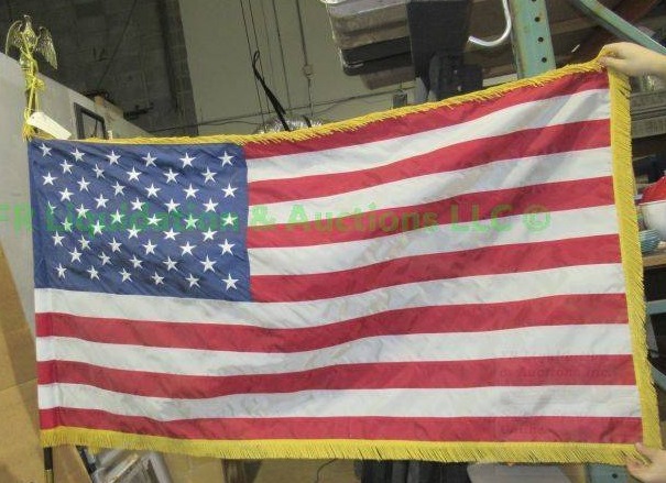 lot 288 image: Old Glory on flag pole, 3 x 5