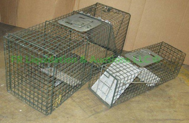 lot 361 image: Small game animal traps, 2 total