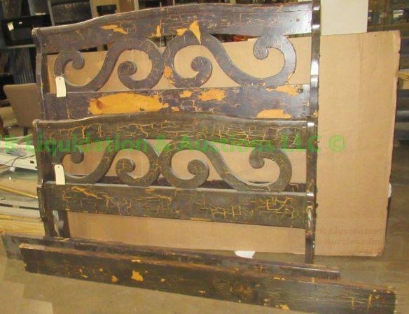 lot 385 image: Solid wood bed head, foot board and rails, 56 tall x 64 wide