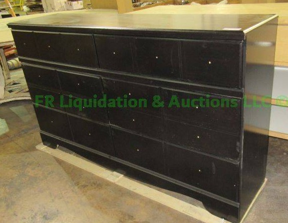lot 444 image: Ashley furniture co. vanity dresser, 63 x 16 x 37