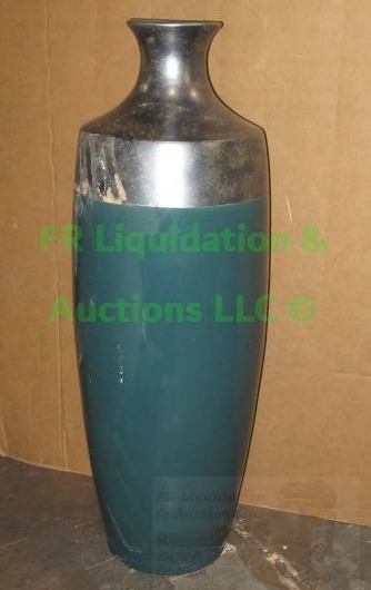lot 476 image: 38 trall decorative vase