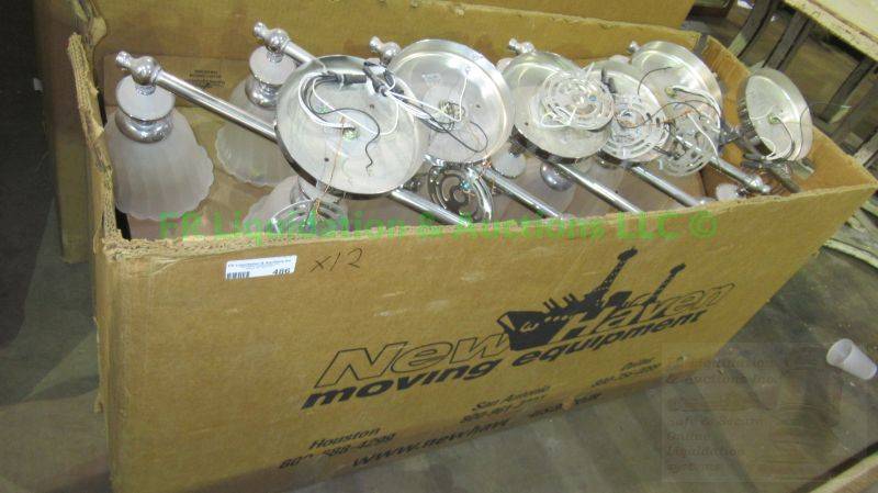 lot 486 image: Frosted glass and chrome metal Vanity lamp fixtures, 12 count