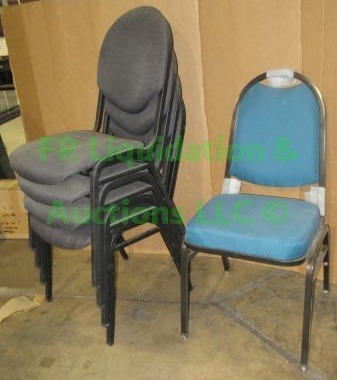 lot 516 image: MTS stacking chairs, 5 total