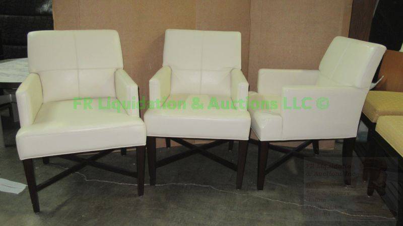lot 560 image: Quality & Company matching accent arm chairs, 3 count