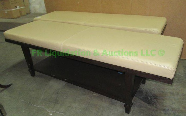 lot 565 image: Cushioned day benches, 61 x 18 x 19, 2 count