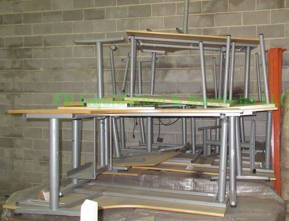 lot 576 image: Metal base laminate top corner desks as shown