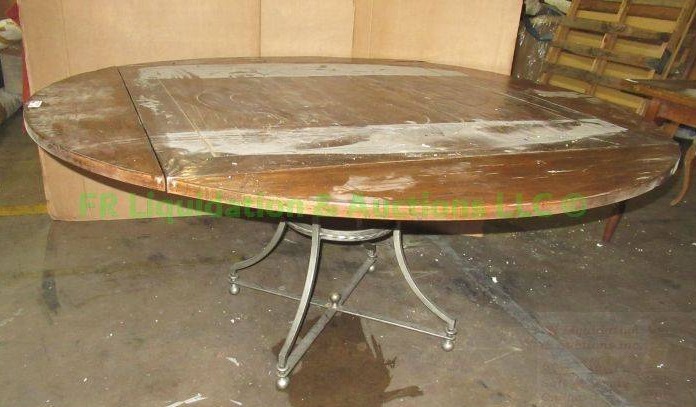 lot 607 image: Modern style drop leaf table, 68(open) x 48 x 30