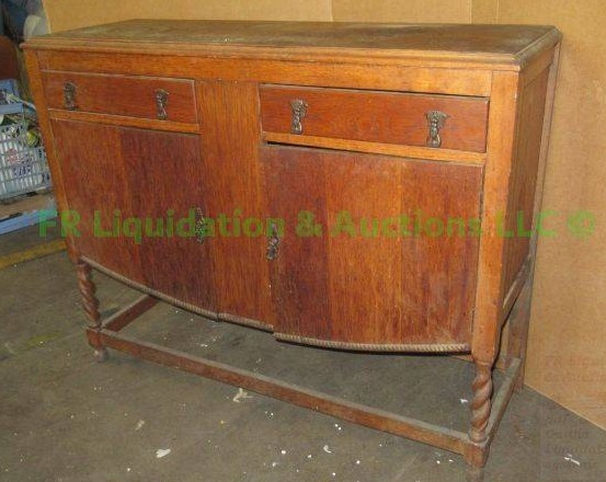 lot 609 image: Antique side buffet console, 36 x 45 x 15