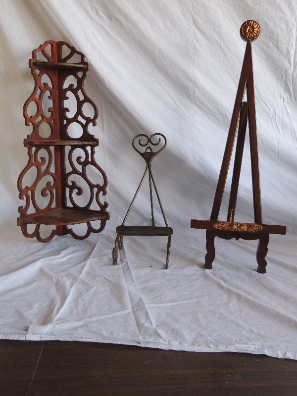 lot 771 image: 2 art easels and a wooden corner shelf 23 tall
