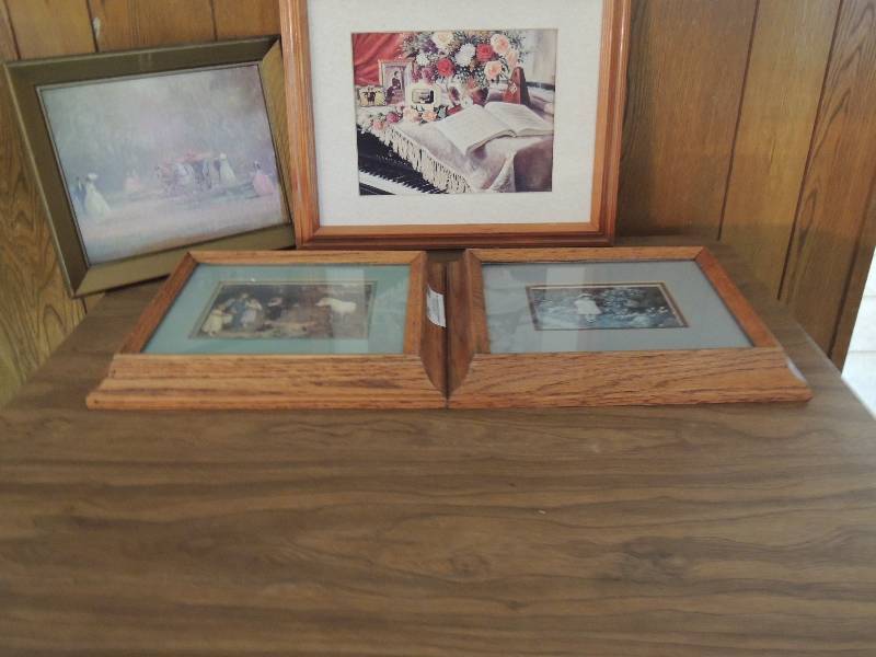 lot 949 image: 4 wooden pictures of vintage scene