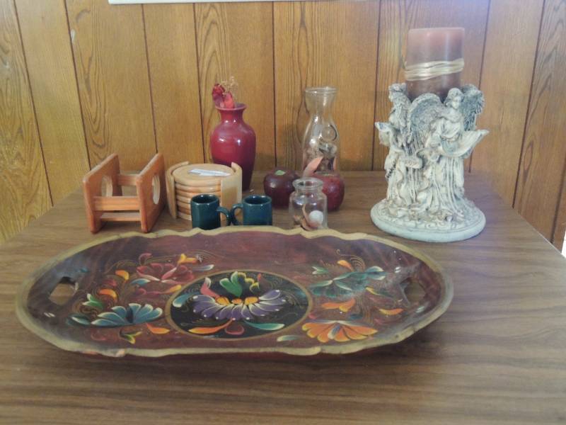 lot 959 image: ANGEL CANDLE HOLDER W CANDLE WOOD COASTERS,  APPLES  WOODEN TRAY W FOLK ART PAINTED