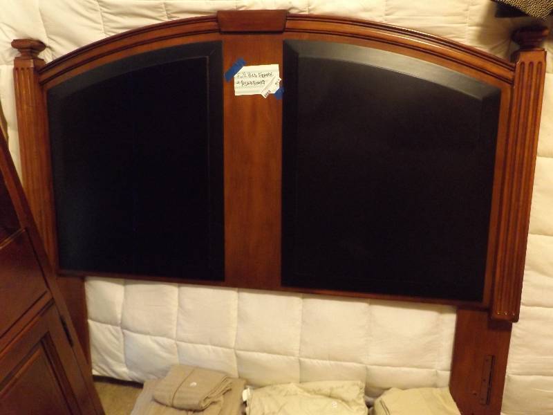 lot 913 image: Brown and Black full size headboard and frame