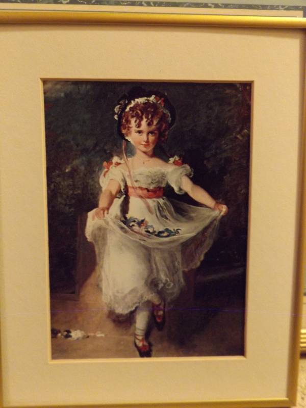 lot 927 image: Art photo of woman 17x14, 2 pictures of children 10x8