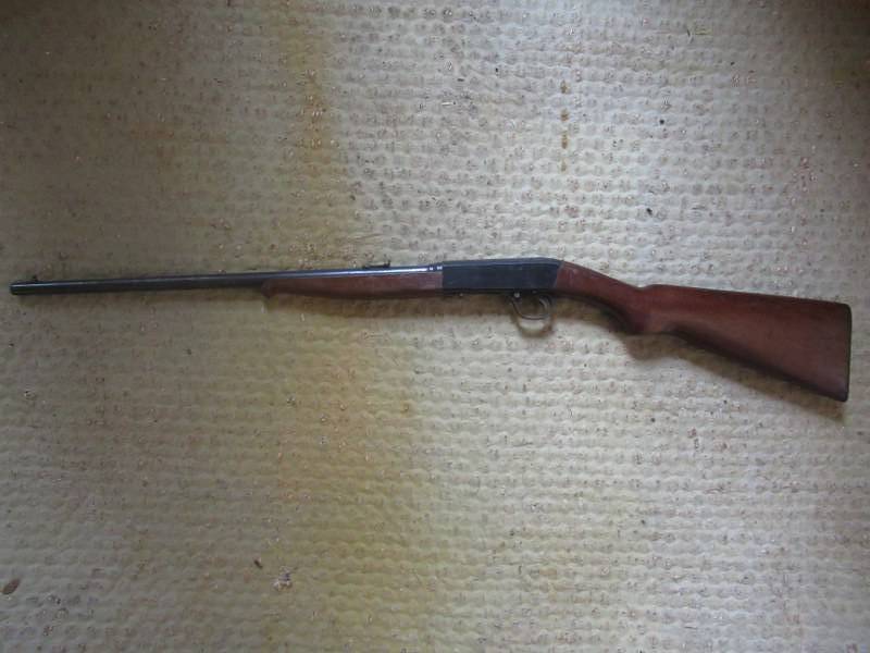 lot 9 image: REMINGTON MODEL# 24 .22 CALIBER SHORT RIFLE-LESMOK OR SMOKELESS GREASED