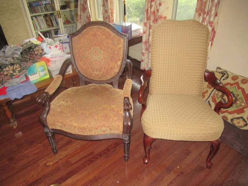 lot 20 image: CARVED SITTING CHAIRS SOLID WOOD AND CLOTH EACH COMES WITH A DECROTIVE PILLOW