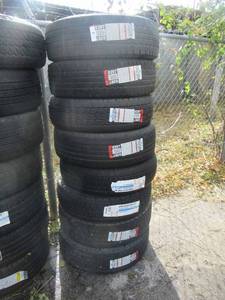 lot 8 image: COOPER AND SUMITOMO TIRES LT22575R16 TOTAL COUNT 8 BARELY USED