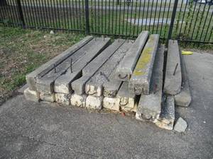 lot 22 image: 20 CONCRETE WHEEL STOPS FOR PARKING LOT 96 X 8 12 X 6