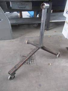 lot 50 image: MOTOR STAND BASE 28 X 33