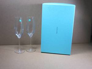 lot 3 image: Tiffany & Co Champagne Glasses