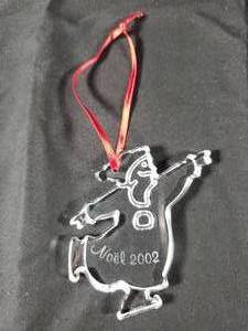 lot 9 image: Baccarat Crystal Ornament