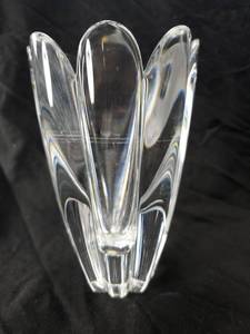 lot 27 image: Orrefors Crystal Vase