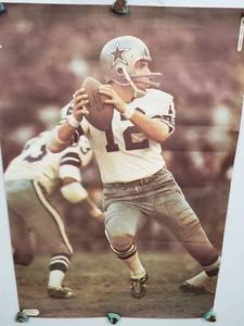 lot 162 image: Vintage Roger Staubach Poster