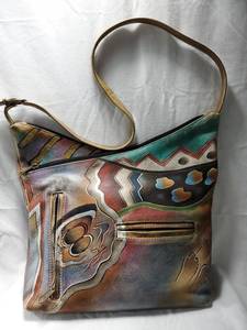 lot 62 image: Anuschka Handpainted Handbag
