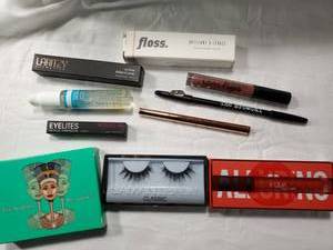 lot 65 image: Group of Make-Up