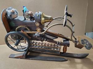 lot 74 image: Folk Art Sculpture