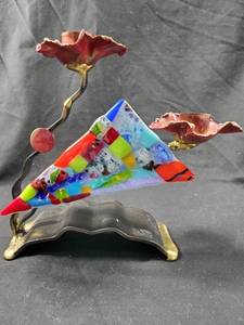 lot 78 image: Art Glass & Metal Candleholder