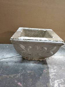 lot 93 image: Cement Planter