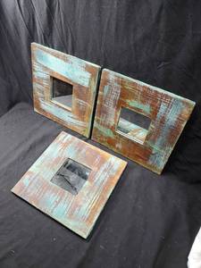 lot 156 image: Handpainted Mirrors by Lisa Steele