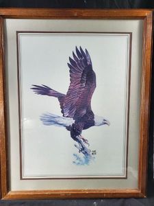 lot 153 image: Framed Eagle Print with Glass