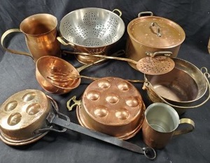 lot 56 image: Copper & Brass Pots & Utensils