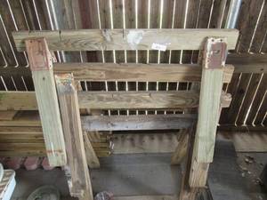 lot 62 image: 4 WOOD SAW HORSES