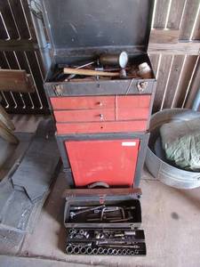 lot 64 image: UPRIGHT TOOL BOX WITH ASSORTED TOOLS AND SMALL TOOL BOX WITH SOCKET SET AND RATCHETS