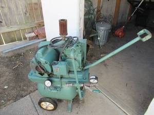 lot 125 image: SPEEDAIRE PORTABLE AIR COMPRESSOR WITH PENN GAUGE UNTESTED