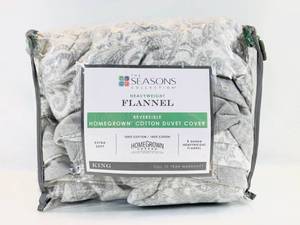 lot 5 image: Duvet Cover The Seasons Collection Reversible 100% Cotton