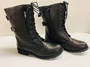 lot 30 image: Journee Collection Womens Boots Black with Zipper and Strap Size 9