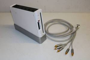 lot 77 image: Nintendo Wii