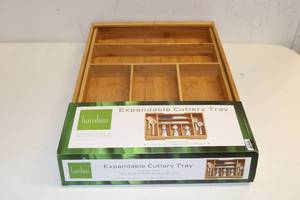 lot 93 image: Bamboo Expandable Cutlery Utensil Organizer Tray NEW