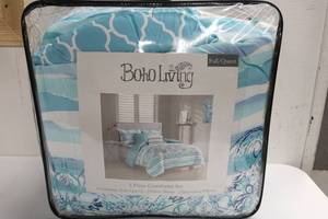 lot 119 image: Boho 5pc Comforter Set Full  Queen